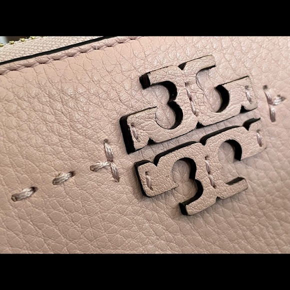Tory Burch McGraw Continental Wallet in Pink Leather - Picture 8 of 8